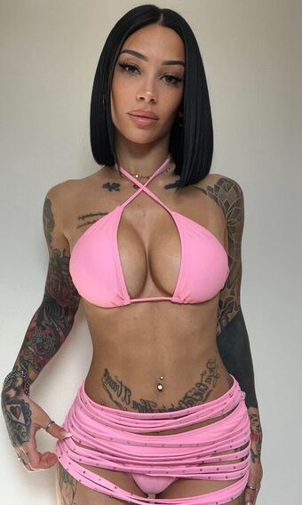 Vanessa Ouerhani Nude Leaks OnlyFans Photo 32