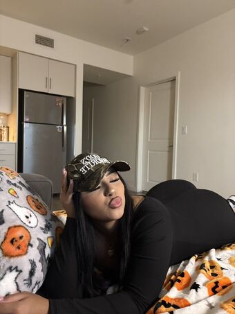 xoxo.yolandaa Nude Leaks OnlyFans Photo 24