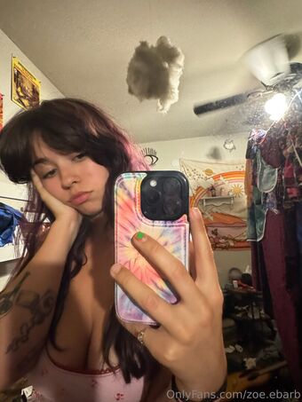 zoe.ebarb Nude Leaks OnlyFans Photo 44