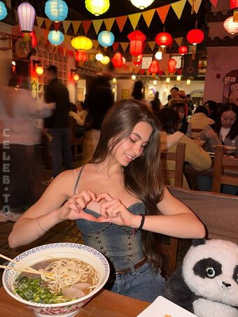 Valeria Feral Nude Leaks OnlyFans Photo 40