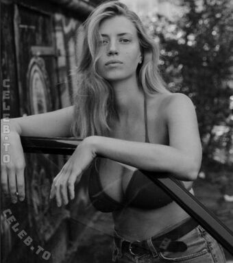 Agnes Verano Nude Leaks OnlyFans Photo 34