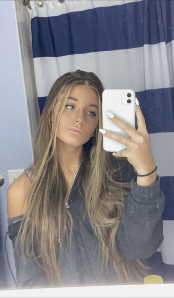 Alana Eastman Nude Leaks OnlyFans Photo 1