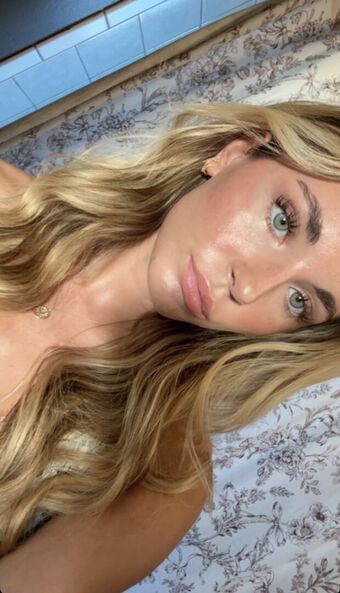 Alana Eastman Nude Leaks OnlyFans Photo 9