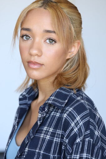 Amirah J Nude Leaks OnlyFans Photo 5