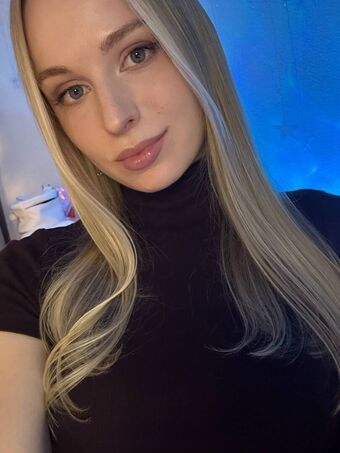 Anastasia Subbotina Nude Leaks OnlyFans Photo 1