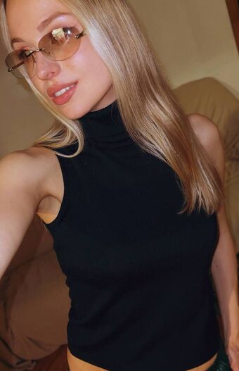 Anastasia Subbotina Nude Leaks OnlyFans Photo 3