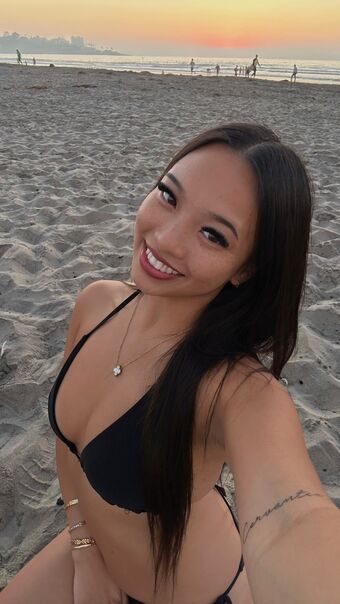 Angelle Dagun Nude Leaks OnlyFans Photo 52