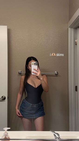 Angelle Dagun Nude Leaks OnlyFans Photo 56