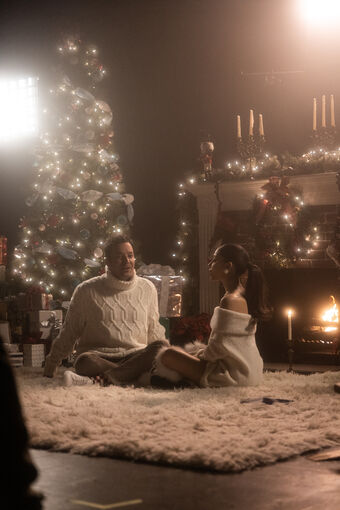 Ariana Grande Nude Leaks OnlyFans Photo 8