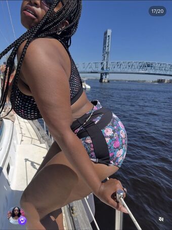 brownbodii Nude Leaks OnlyFans Photo 34