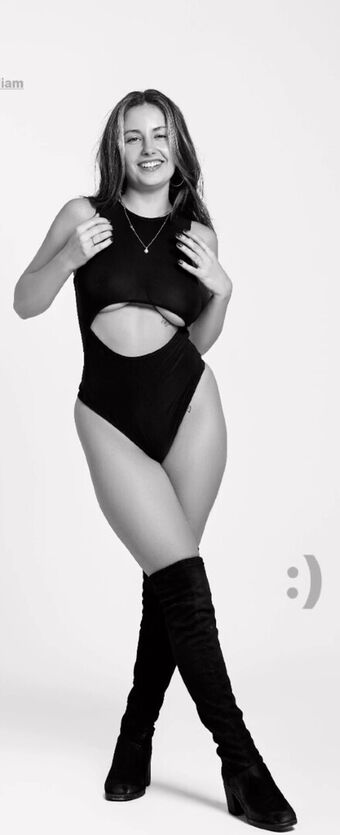 Chloe Spiller Nude Leaks OnlyFans Photo 27