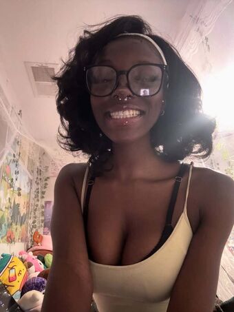 ef4iryy Nude Leaks OnlyFans Photo 7