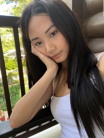 Arieza Nude Leaks OnlyFans Photo 4