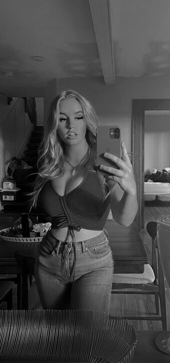 Hailey Frizzell Nude Leaks OnlyFans Photo 46