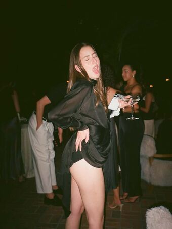 Haim Sisters Nude Leaks OnlyFans Photo 103