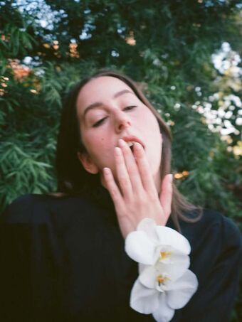 Haim Sisters Nude Leaks OnlyFans Photo 104