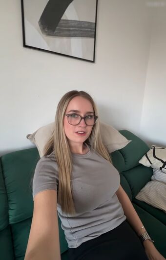 Hannifu Nude Leaks OnlyFans Photo 9