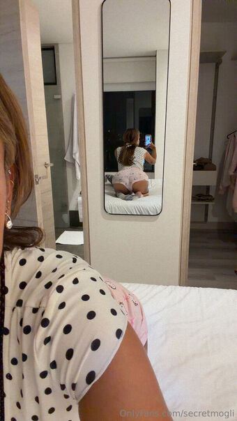 happymogli Nude Leaks OnlyFans Photo 4