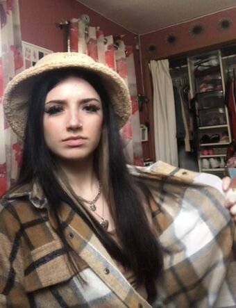 hollyjustwantst0 Nude Leaks OnlyFans Photo 3