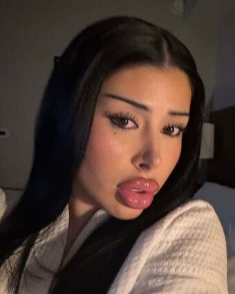 selenaamontoyaa Nude Leaks OnlyFans Photo 16