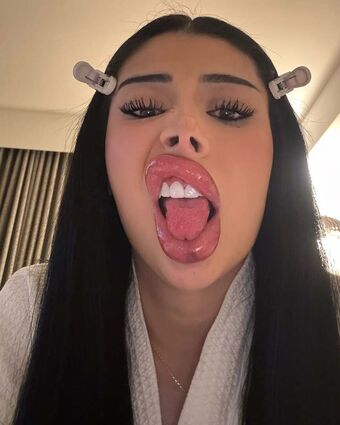 selenaamontoyaa Nude Leaks OnlyFans Photo 13