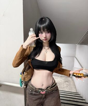 idontwannabeyouanymore Nude Leaks OnlyFans Photo 76