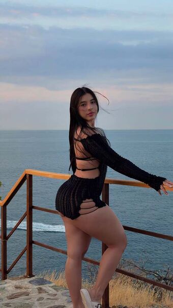 Isabella Tobar Nude Leaks OnlyFans Photo 25