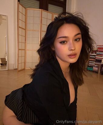 JadeyAnh Nude Leaks OnlyFans Photo 165
