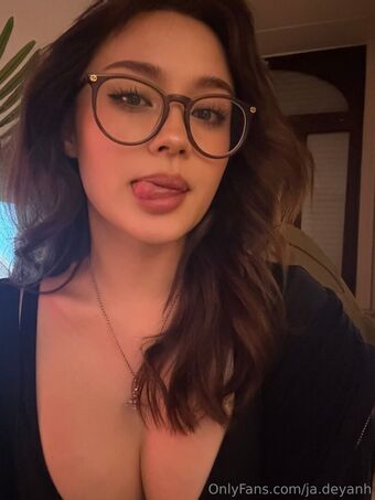 JadeyAnh Nude Leaks OnlyFans Photo 162