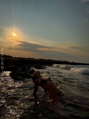 Julia Hofer Nude Leaks OnlyFans Photo 62