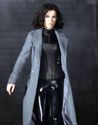 Kate Beckinsale Nude Leaks OnlyFans Photo 82