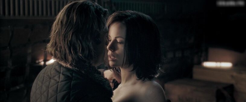 Kate Beckinsale Nude Leaks OnlyFans Photo 79