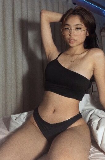 holysh1n Nude Leaks OnlyFans Photo 3