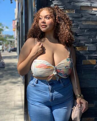 Khloe Katera Nude Leaks OnlyFans Photo 49