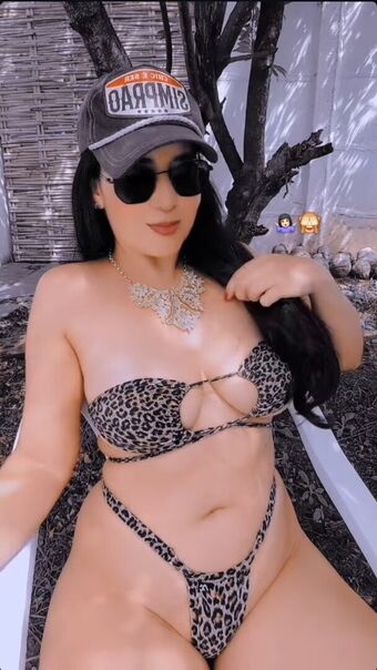 Lia Castro Nude Leaks OnlyFans Photo 40