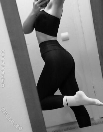 Lina Bliss Nude Leaks OnlyFans Photo 4