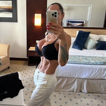 Ljuba Pantovic Nude Leaks OnlyFans Photo 18