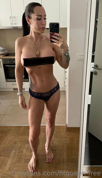 Ljuba Pantovic Nude Leaks OnlyFans Photo 22