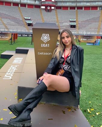 Nair Aliaga Nude Leaks OnlyFans Photo 30