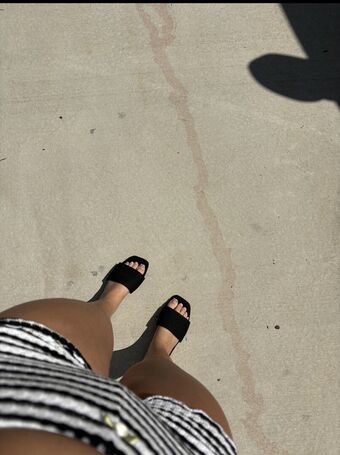 Navaya Marie Nude Leaks OnlyFans Photo 7