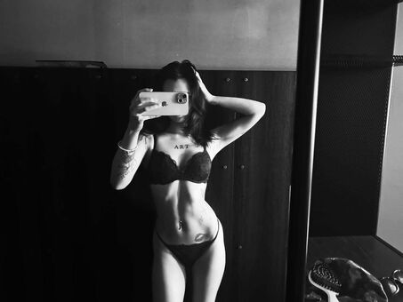 Neea Kuosmanen Nude Leaks OnlyFans Photo 27