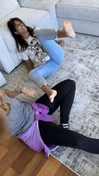 Sheena Melwani Nude Leaks OnlyFans Photo 23