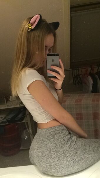 Sophie Mae Leyssens Nude Leaks OnlyFans Photo 4