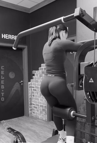 Sophiia.ugc Nude Leaks OnlyFans Photo 16