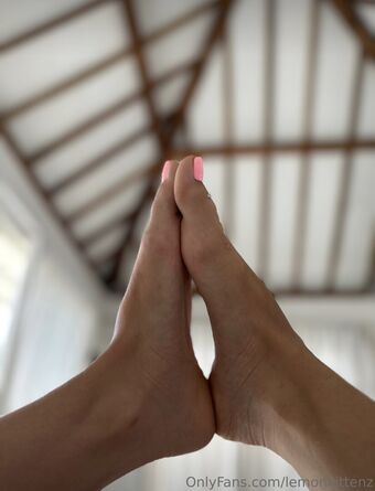 Tak0bell Nude Leaks OnlyFans Photo 10