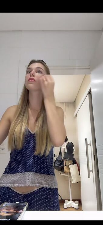 Thays Maran Nude Leaks OnlyFans Photo 2