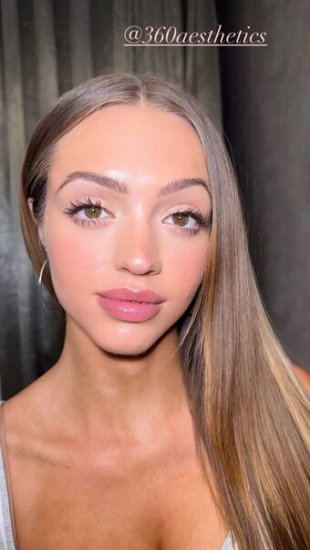 Woah Vicky Nude Leaks OnlyFans Photo 89